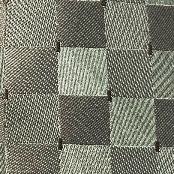 Lord & Taylor Metropolitan Men’s Tie Sage Green Pattern with Gift Box - Picture 4 of 6